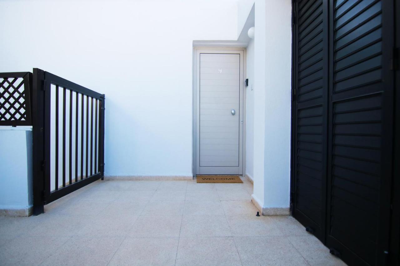 Phaedrus Living Luxury Flat Sea View 9 Apartament *