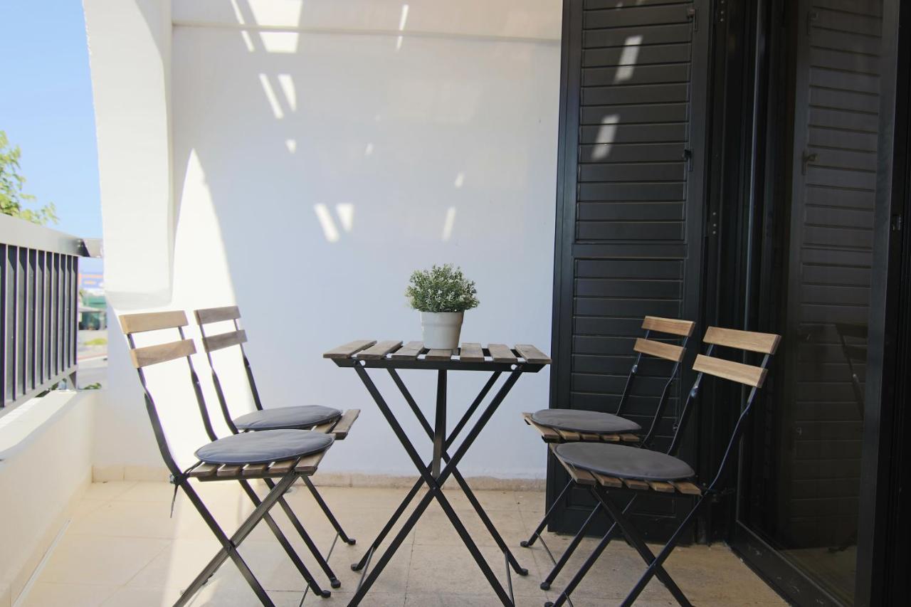 Phaedrus Living Luxury Flat Sea View 9
